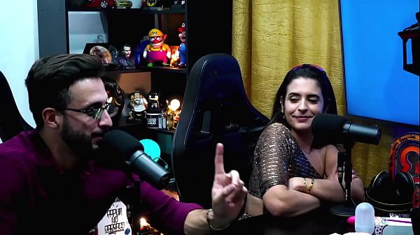 She pulled out Hubby's dick in the middle of the Podcast and sucked his balls, the Presenter was speechless! - Havena Cep & Pierre Cep - Pápum no Barraco! Complete on Sheer RED