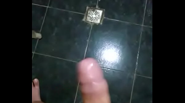 Download Video - Hetero enga&ntilde;ado Costa Rica se masturban hasta venirse