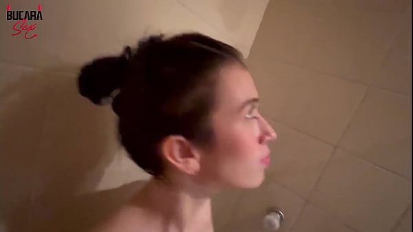 I find my stepsister in the shower, I get horny and we end up fucking