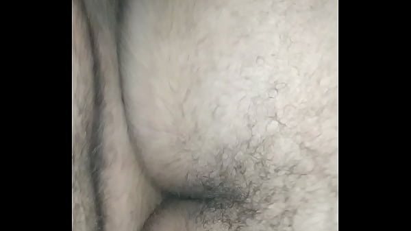 Download Video - Meu amigo casado&comma; quis me comer e eu dei