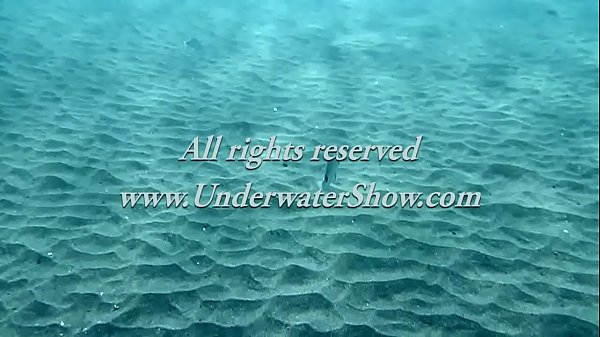 Download Video - 3 Hot Girls swim and have fun in the sea