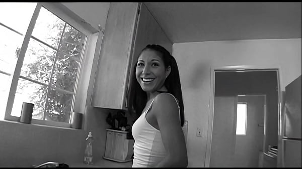 Isabella Pacino Needs Sex Like A Fish Needs Water