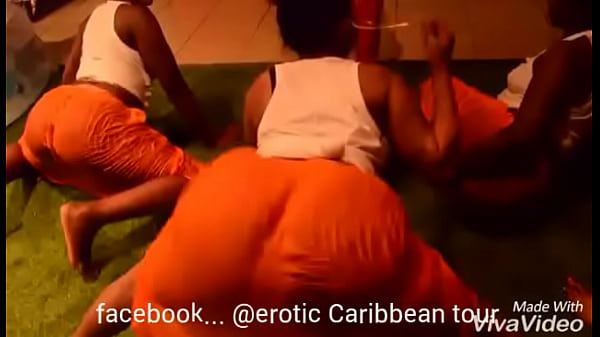 thumb ass twerk hot