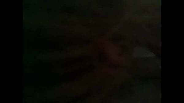 thumb busty petera