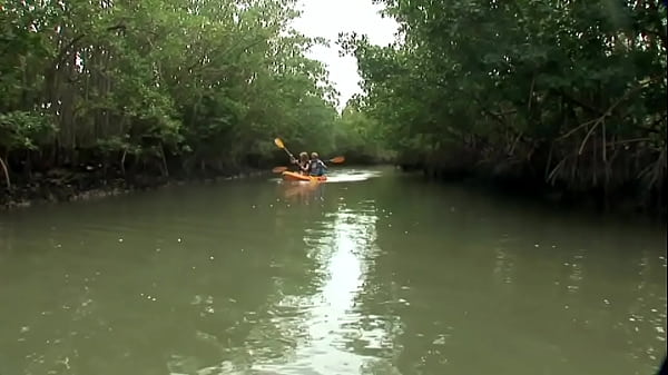 Kira Lynn Is Here With An Ass Delivery SQF