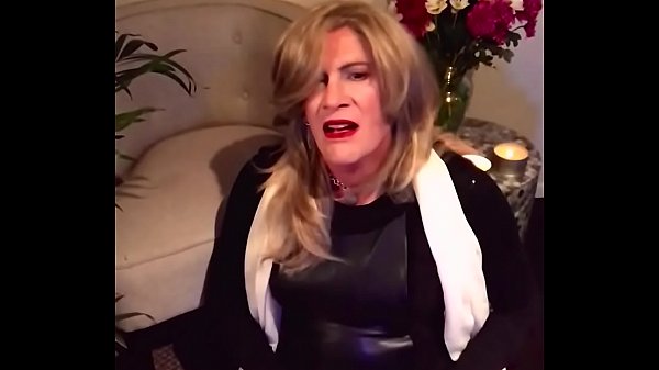 Download Video - Dakota&colon; Private Parts&period;&period;