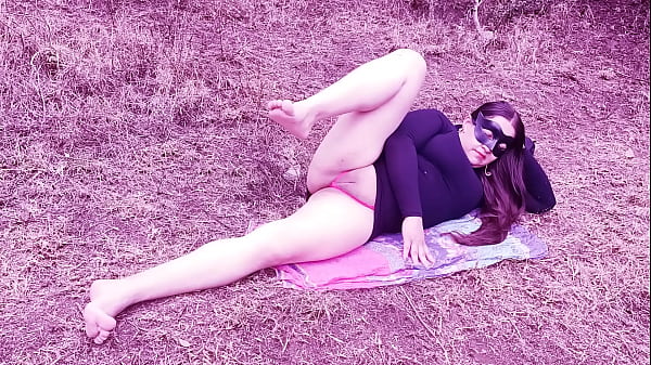 Latina Stepmother Warms Up Her Stepson With Her Exercises In The Forest