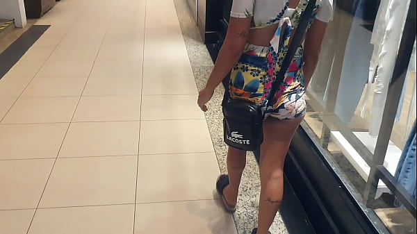 Have you ever seen a mini pussy!!! At the mall I found a girl with the smallest pussy I've ever seen in my life, how delicious