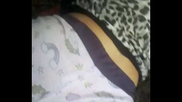 Enfoncer La Petite Amie De Mon Ami