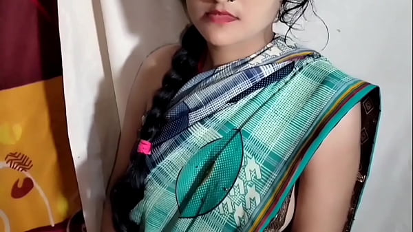 Download Video - Kitani mast hai ye waali Desi cute gaon wali