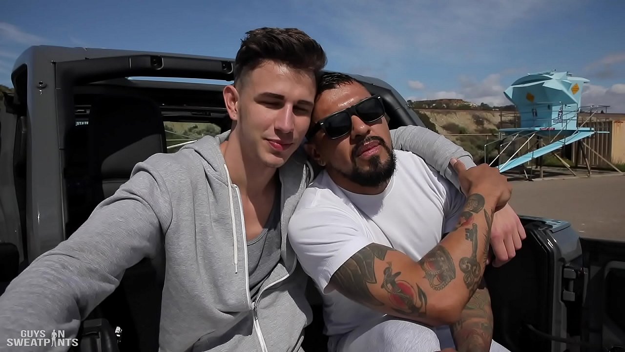 Boomer engendra Kuper
                   gay bareback boomer banks kuper ryan muchos negros