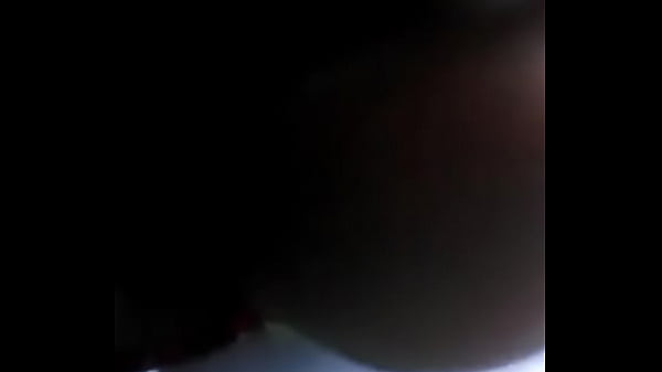 thumb squirt
