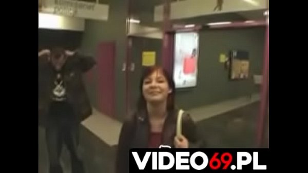 Polish porn - Chick picked up in the Warsaw metro