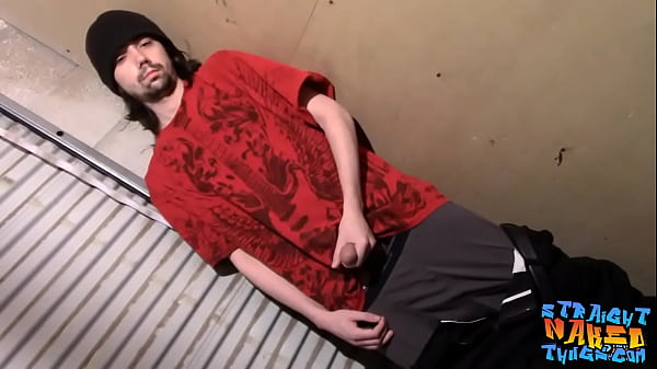 Straight bad boy Jonas Taylor cums while jerkin...