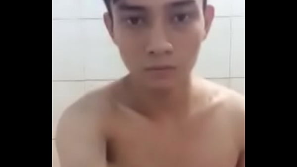 Trai thẳng dâm