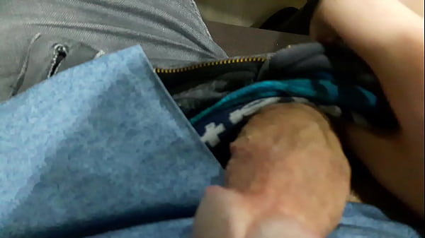 Bosanac pokazuje kurac