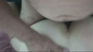 The office scandal went viral: 18-year-old loses her cell phone and anal sex video with her boss goes viral.