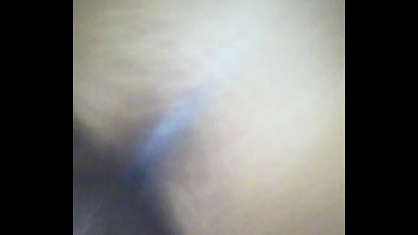 thumb zoe pound