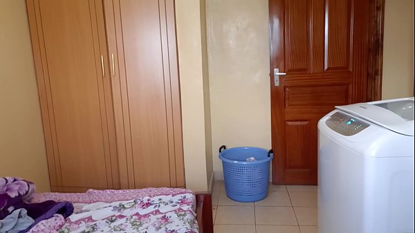 Download Video - Kenyan University Student Panuas Mkundu Asubuhi Morning Glory