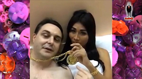 Ladyboy Miu gives a blowjob to Andrea Diprè
