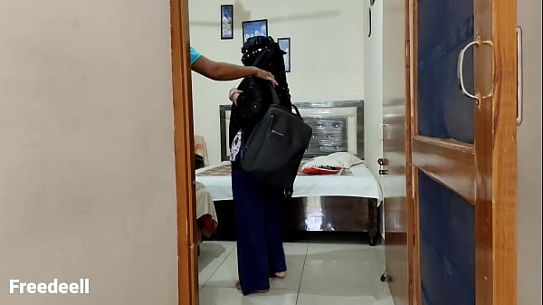 Download Video - Meri Behan Shama Jane se Pehle Mujhse Chudi