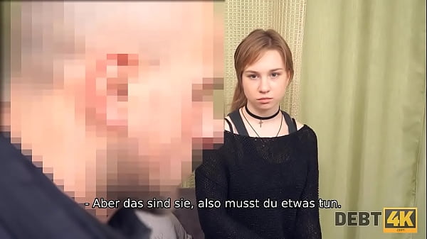 Download Video - DEBT4k&period; Mann kommt zum n russischen Schuldner und bohrt bald rasierte Muschi