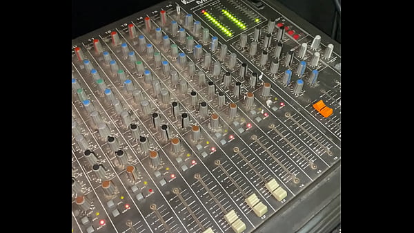 Metendo o Pau na ciclotron de madrugada