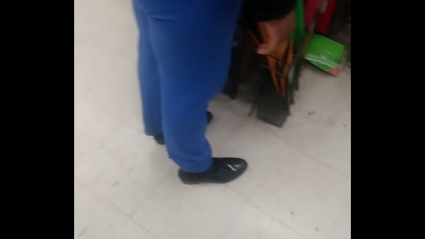 thumb booty watch