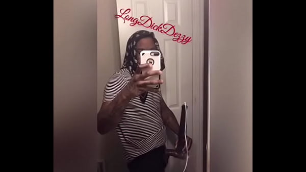 YOUTUBER: YOUNGKAI STROKING HIS BIG DICK WITH HIS MAGIC WAND
