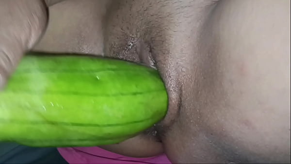 Amateur whore gets eaten