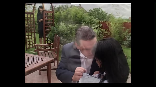 Afrodite is a vintage slut who gets fucked her ass in a garden (HD Remastered)