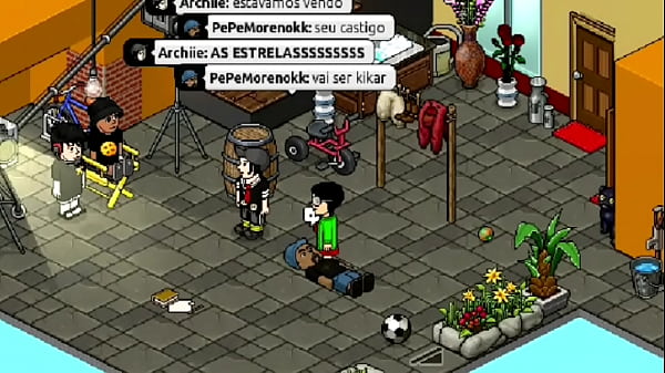 CHIQUINHA E SUAS PICAS HABBO