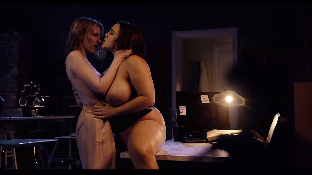 Bbw Master Fucks 18 Year Old Slave - Hardcore Lesbian Parasited Clit to Clit &amp_ Tits Tribbing Squirt