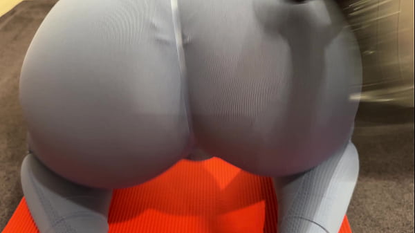 Fat Ass Asian Girl with BBC