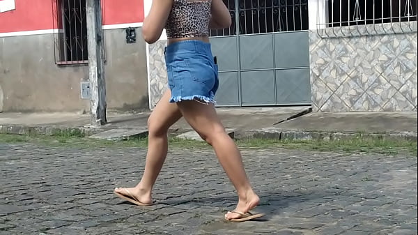 Gostosa branquinha, boa para bater uma. (Roberta Simões)