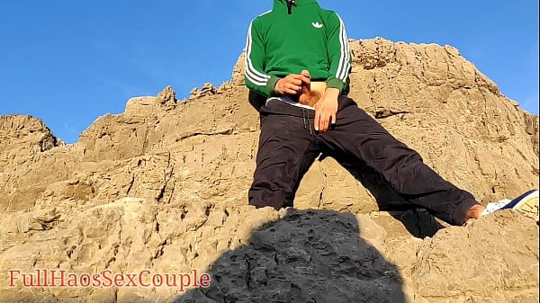 hot real couple masturbate each other outdoor naked on the beach cum and handjob