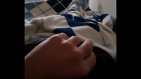 Acordando de pau duro