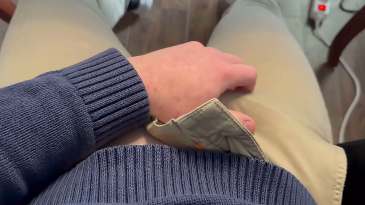 Deutscher Daddy im Anzug nach Feierabend &ndash_ geiler Wichs mit Dirtytalk - PhantomGentX