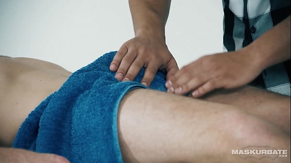 Download Video - Maskurbate - A Simple Massage Turns Into A Double Cocksucking Session