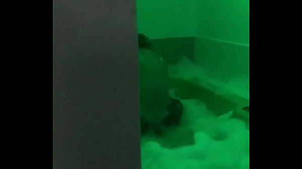 The bunny rides a big black cock with her big ass. She enjoys her boyfriend's finger in her ass. A big-assed blonde fucks passionately in a motel jacuzzi in Colombia.