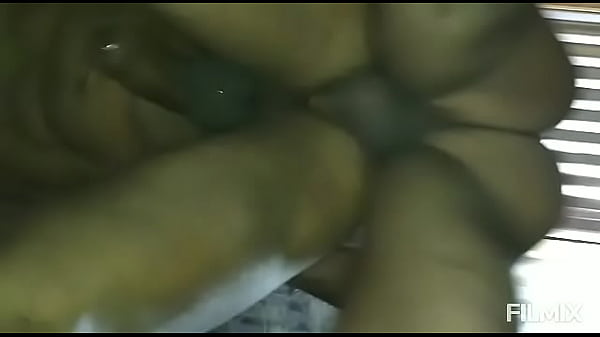 Cómo tenía el pene corto, me lo cogí!