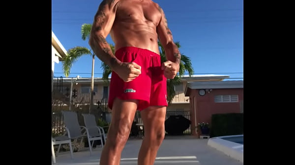 MAXXX LOADZ THE MARTIAL ARTIST PORNSTAR SHADOW BOXING BY THE POOL