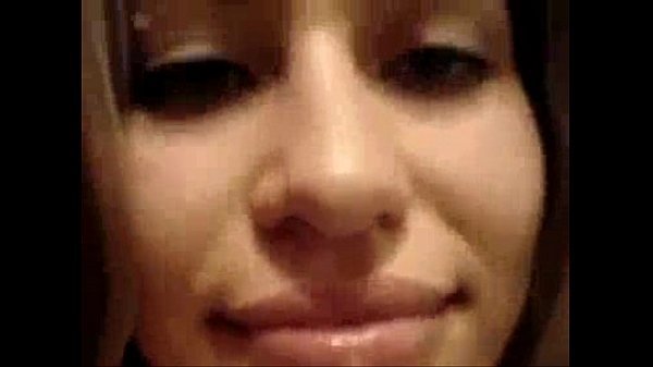 Camila tomando porra