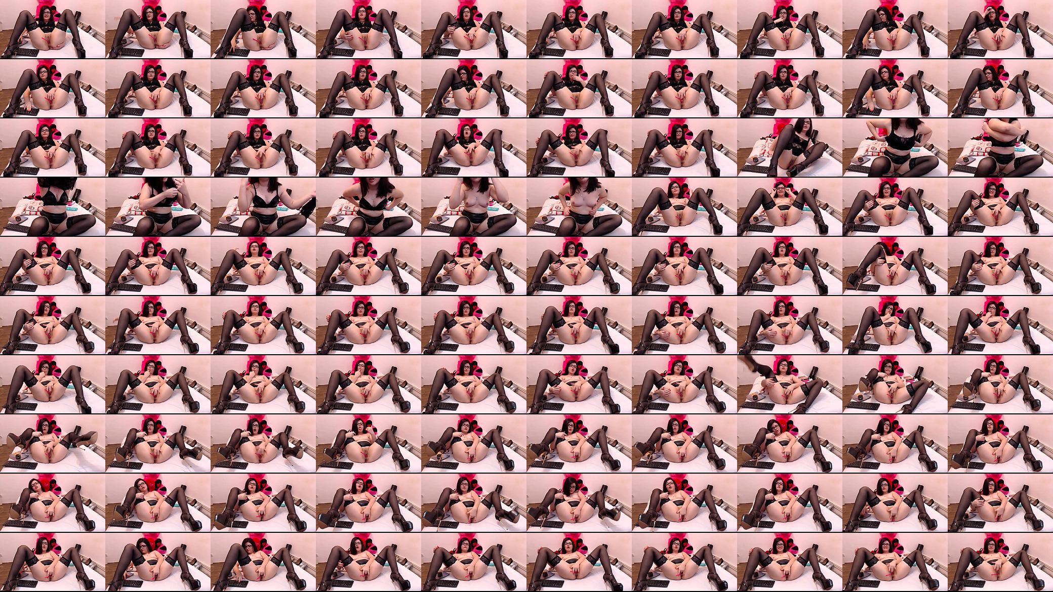 fingers in my sexy pussy 预览图