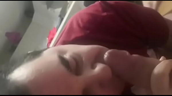 Download Video - Mi macho se corre en mi boca&period;