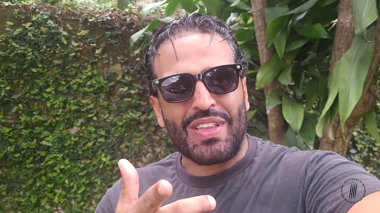 KILLIE G no RED chegando com tudo e COMPLETINHA pra voc&ecirc_s!