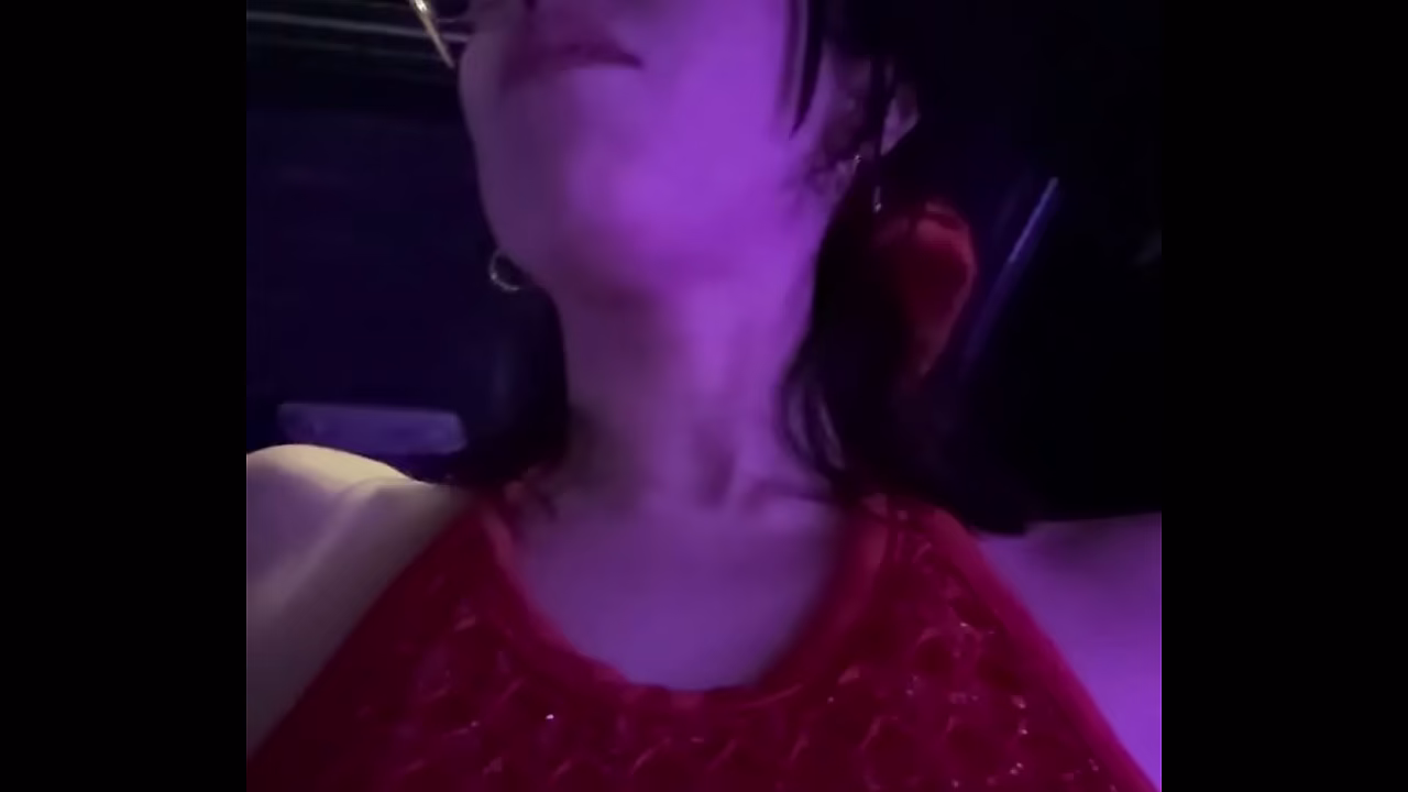 I'_M HORNY AND THE UBER DRIVER KNOWS IT, HE INVITES ME TO HAVE SEX AND MAKES ME CUM - KATTY BLAKE
