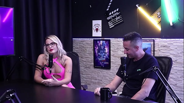 Bruna Carlos and Matheus Caetano on Top Cast - Part 1: The Whoredom That Caught Fire at the Podcast Table