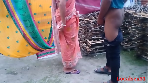 Download Video - Desi indian Bhabi Sex In outdoor &lpar;Official video By Localsex31&rpar;