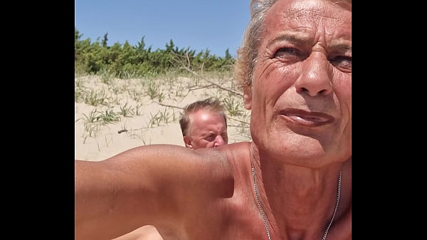 Download Video - Live sex show recording&comma; nudist beach&comma; mobile version 4K&comma; shemale girlfriend and cis man19&period;05&period;2025 1